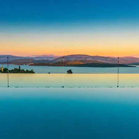 Villa Aurora Kerasia By Agnítsini