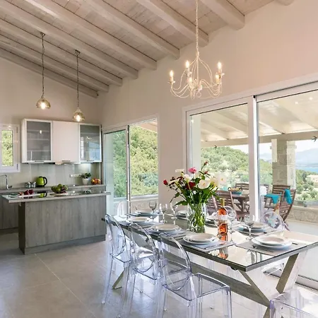 Villa Aurora Kerasia By Agnítsini